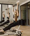 Ilustrasi Pilates dengan menggunakan reformer. (foto: pexels)