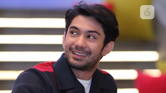 [Bintang] Reza Rahadian