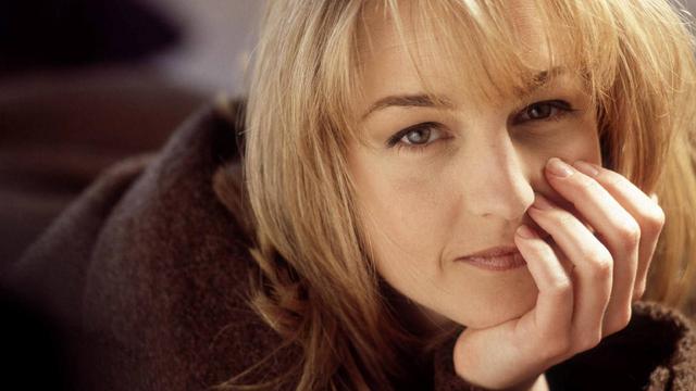 5 Selebritis yang Hamil Anak Pertama di Usia 40 Tahun