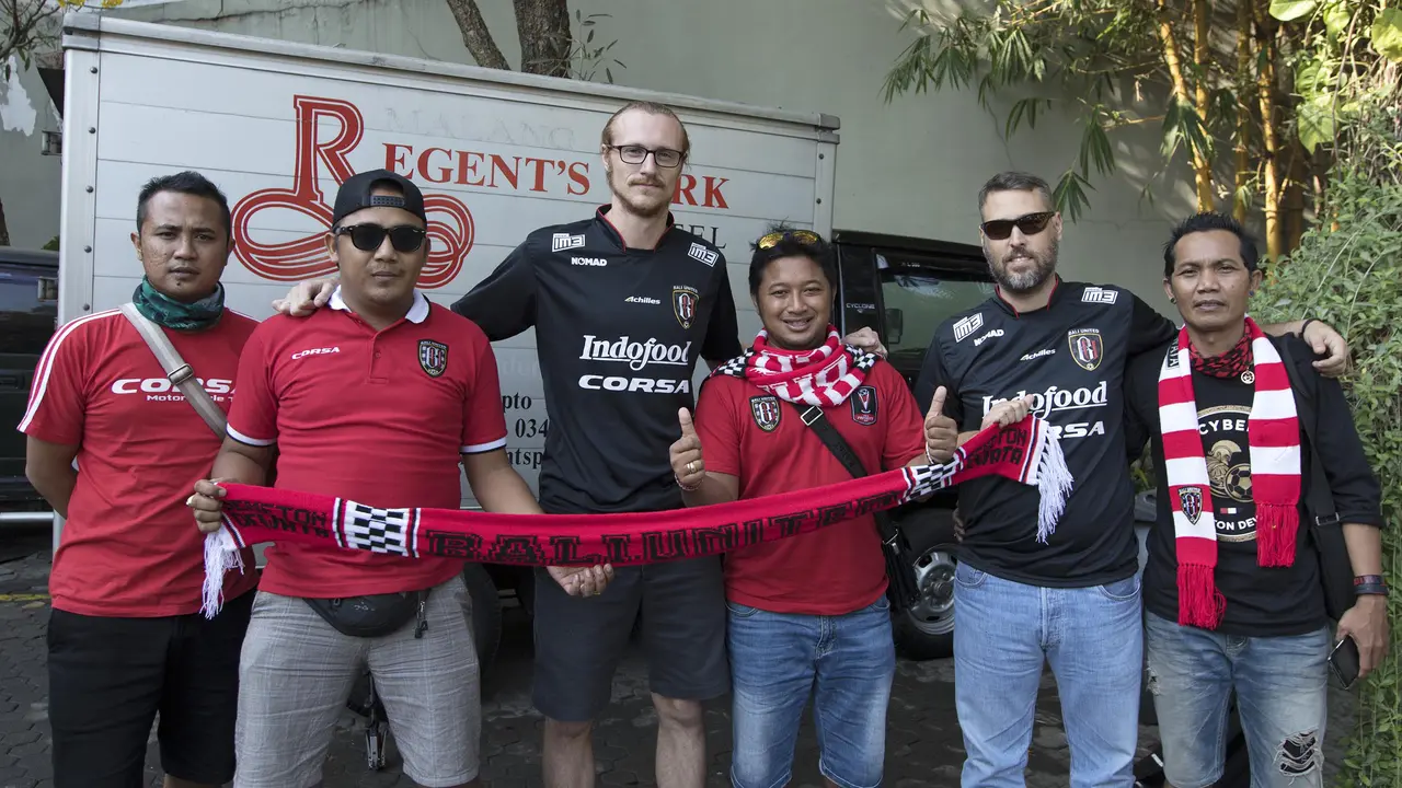 Supoter asing Bali United