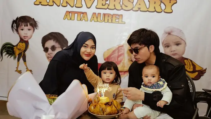 Perayaan wedding anniversary Atta Halilintar dan Aurel Hermansyah ke-3. [Foto: Instagram/attahalilintar]