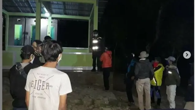 11 Pengunjung Nekat Mendaki Gunung Gede Pangrango di Masa PPKM Darurat