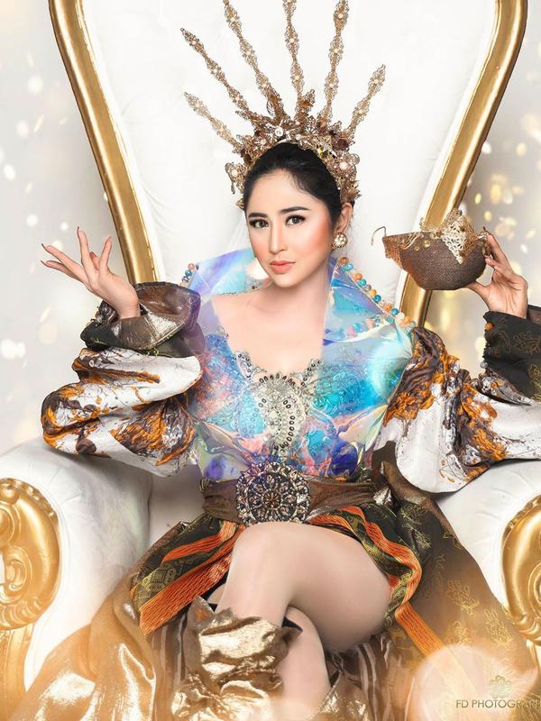 Gaya Dewi Perssik saat Pemotretan Single Terbaru (sumber: instagram/fdphotography90)