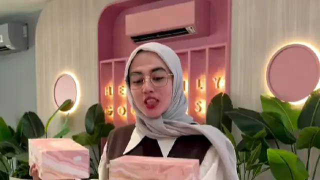 Potret toko kue Ashanty (Foto: Instagram @lumieresignature_)