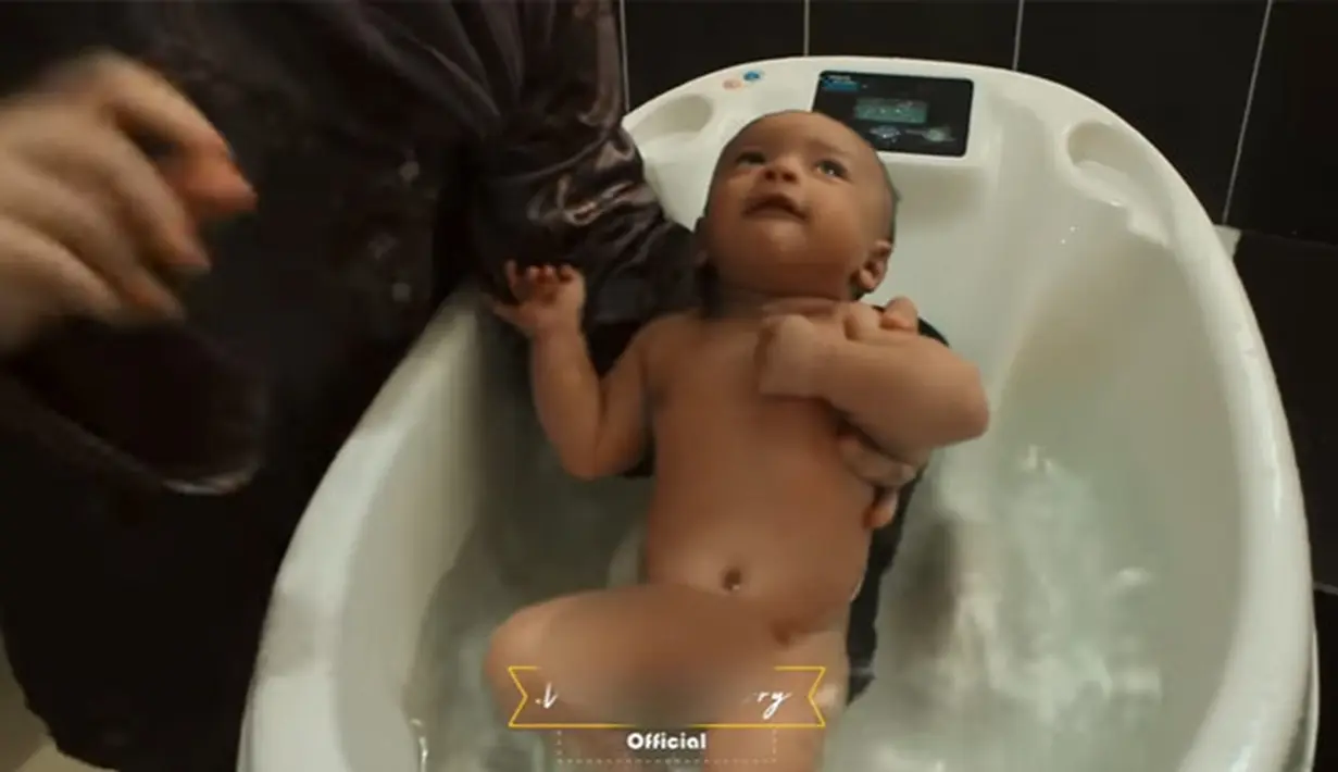 Rumah Baru Vebby Palwinta (Youtube/VebbyRaziStory - OFFICIAL)