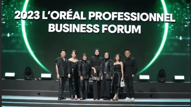 Membuat Kulit Kepala Lebih Nyaman dengan Pewarna Rambut Vegan dan Tanpa Amonia