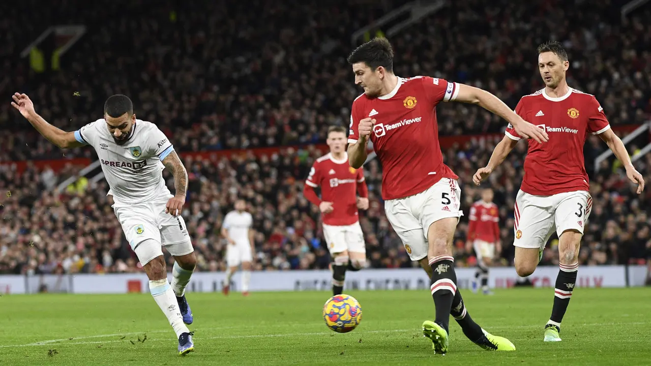 Foto: Manchester United Tutup Tahun 2021 dengan Catatan Manis Usai Bungkam Burnley di Liga Inggris