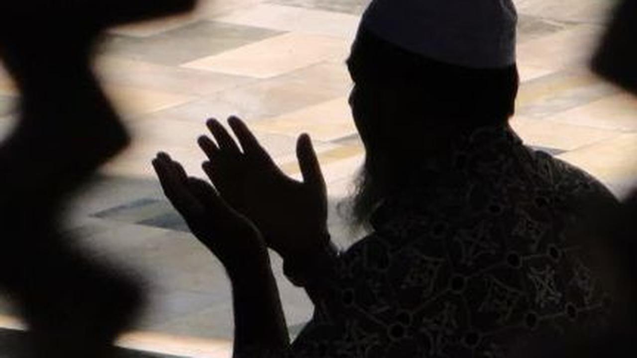 Doa Istighosah untuk Meminta Pertolongan Allah, Perkuat Iman di Kala Sulit