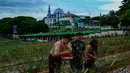 Panen cabe merah yang menjadi program Urban Farming itu hasil kolaborasi antara Kodim 0508 Depok, Komunitas Kampung Kita Depok (K3D), serta sejumlah pihak lain. (merdeka.com/Arie Basuki)