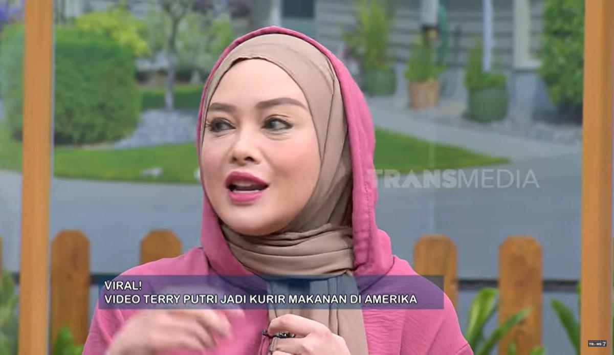 Potret Terbaru Terry Putri