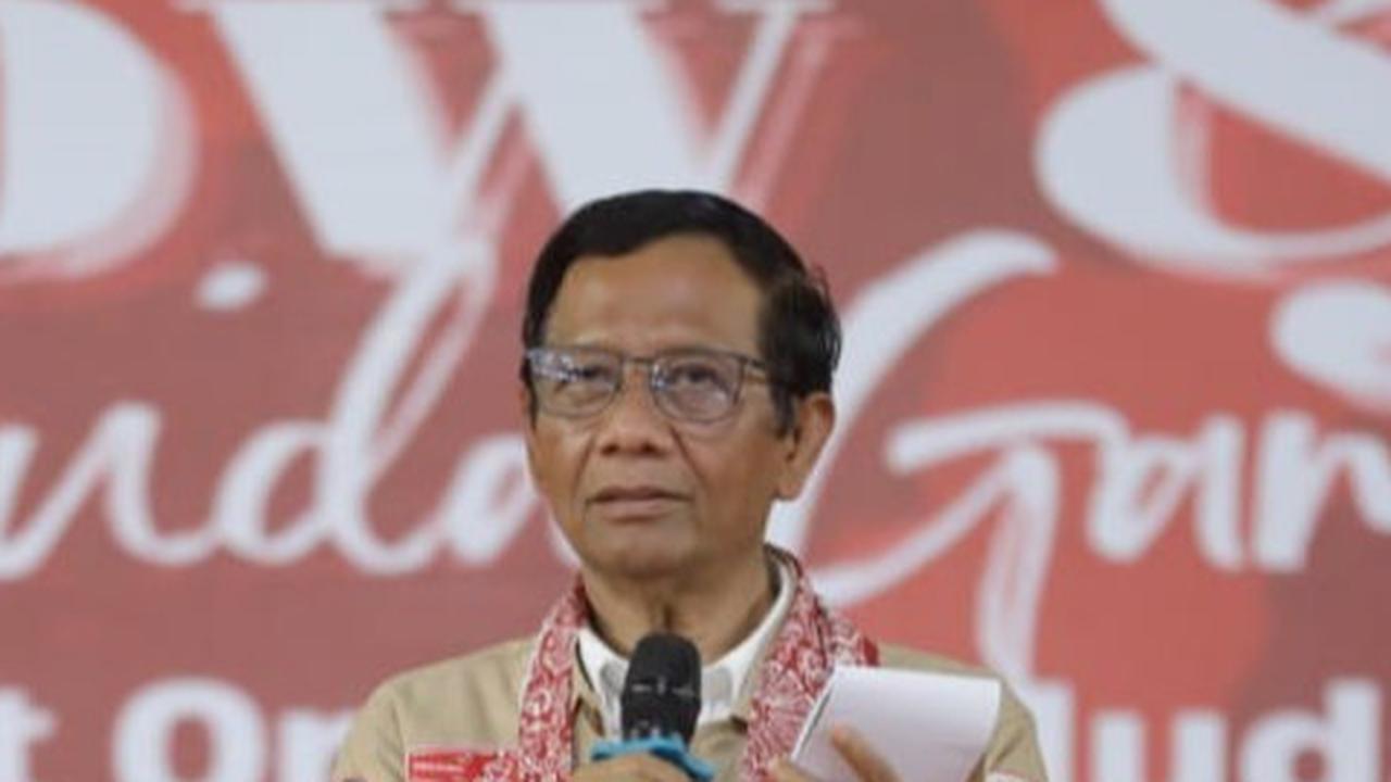 VIDEO: Mahfud Keras Tantang Prabowo Buka Data Anggaran Kemenhan: Tidak Semua Rahasia!