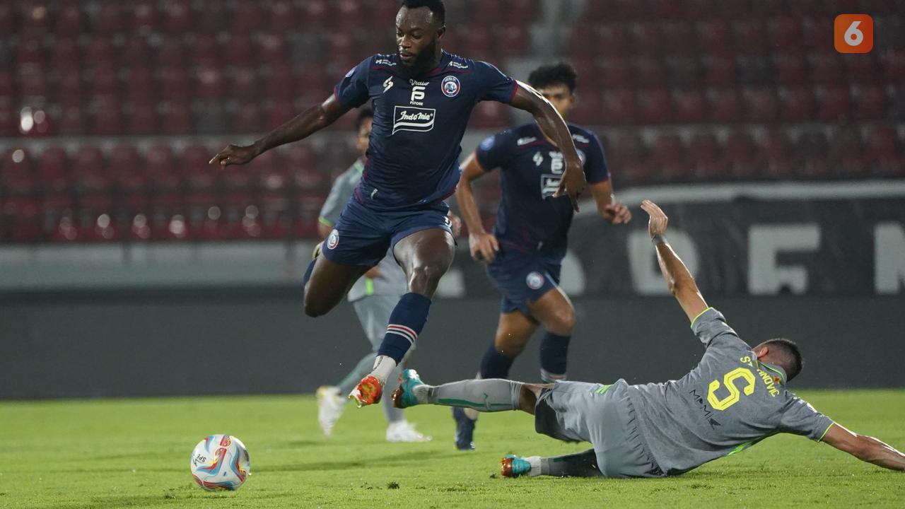 Dibalik Laga Derby Jatim Arema FC kontra Persebaya Surabaya di Pekan ke-30