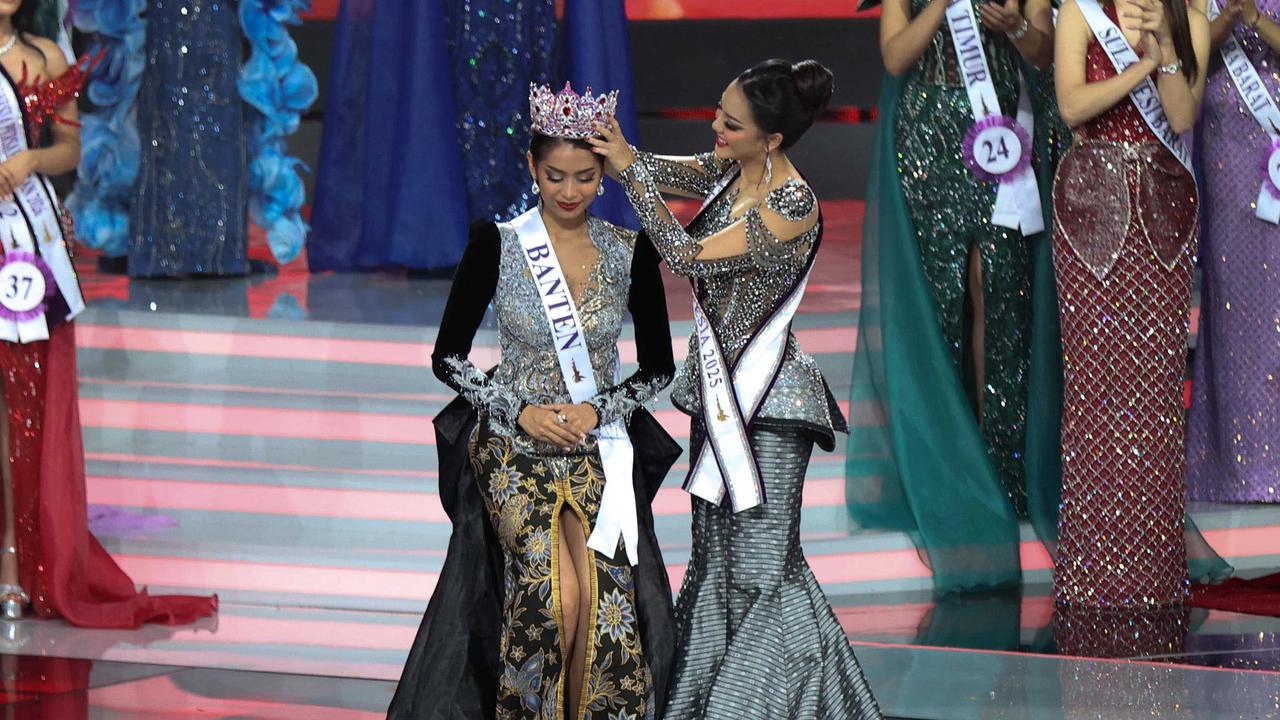 FOTO: Agnes Aditya Rahajeng asal Banten Dinobatkan sebagai Puteri Indonesia 2026