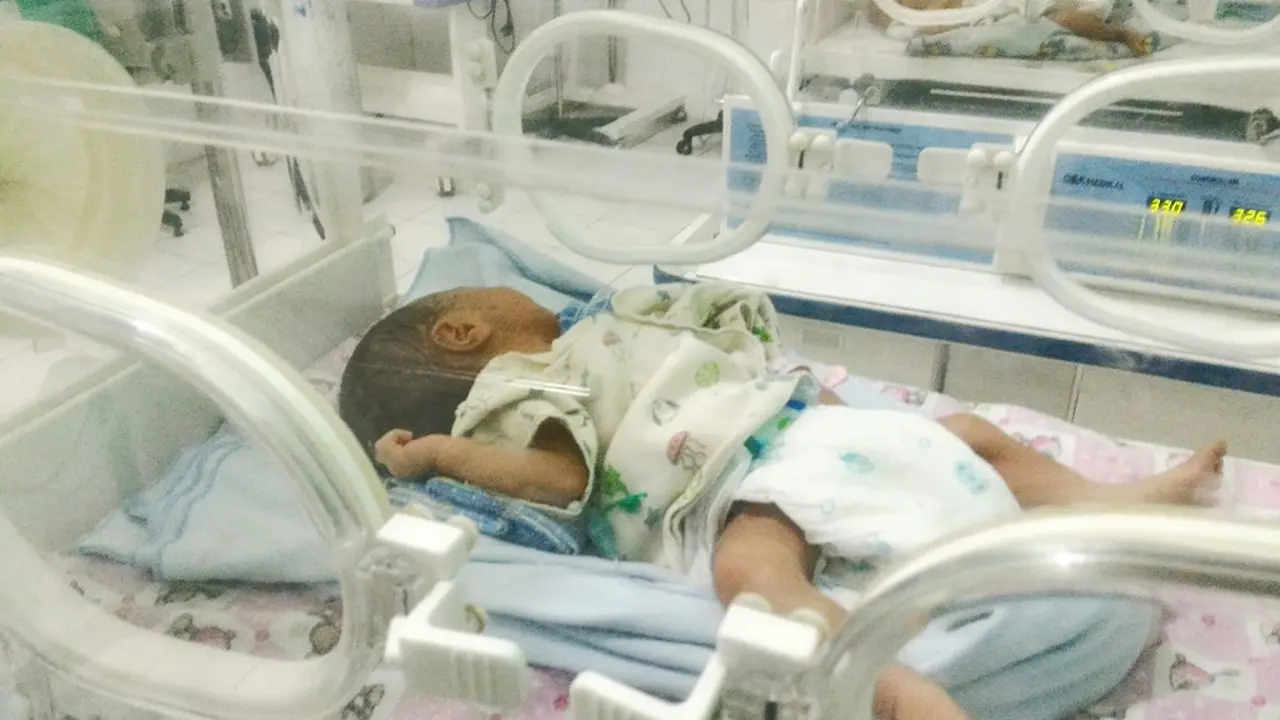 Ilustrasi – Bayi di dalam inkubator. (Foto: Liputan6.com/Muhamad Ridlo)