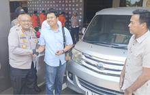 Polisi Bongkar Sindikat Pencurian Mobil, Polisi Kejar-kejaran dengan Pelaku saat Penangkapan