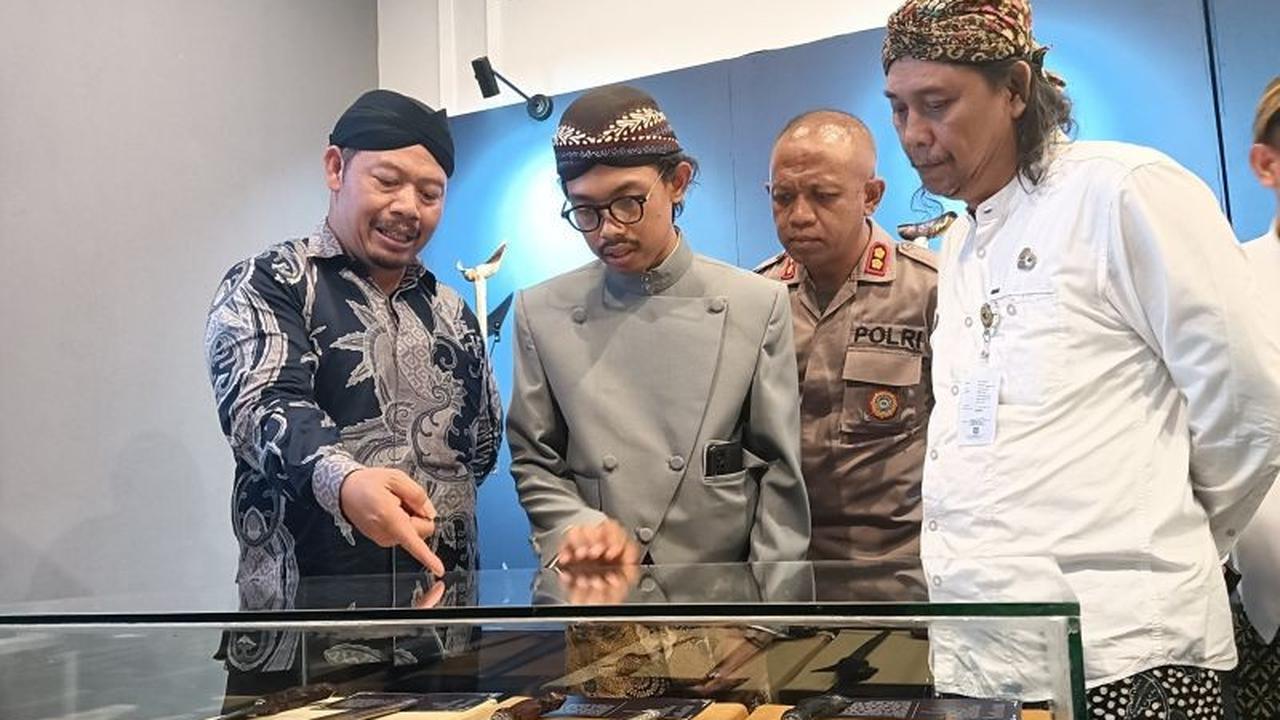 Kemenbud Dorong Edukasi dan Riset untuk Pelestarian Keris sebagai Warisan Budaya