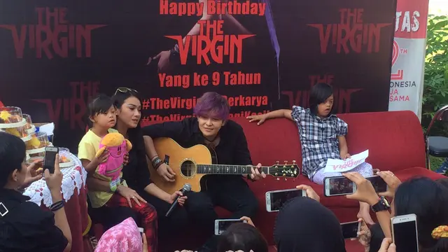 Tak terasa, Band The Virgin sudah mengarungi belantika musik Indonesia selama sembilan tahun.