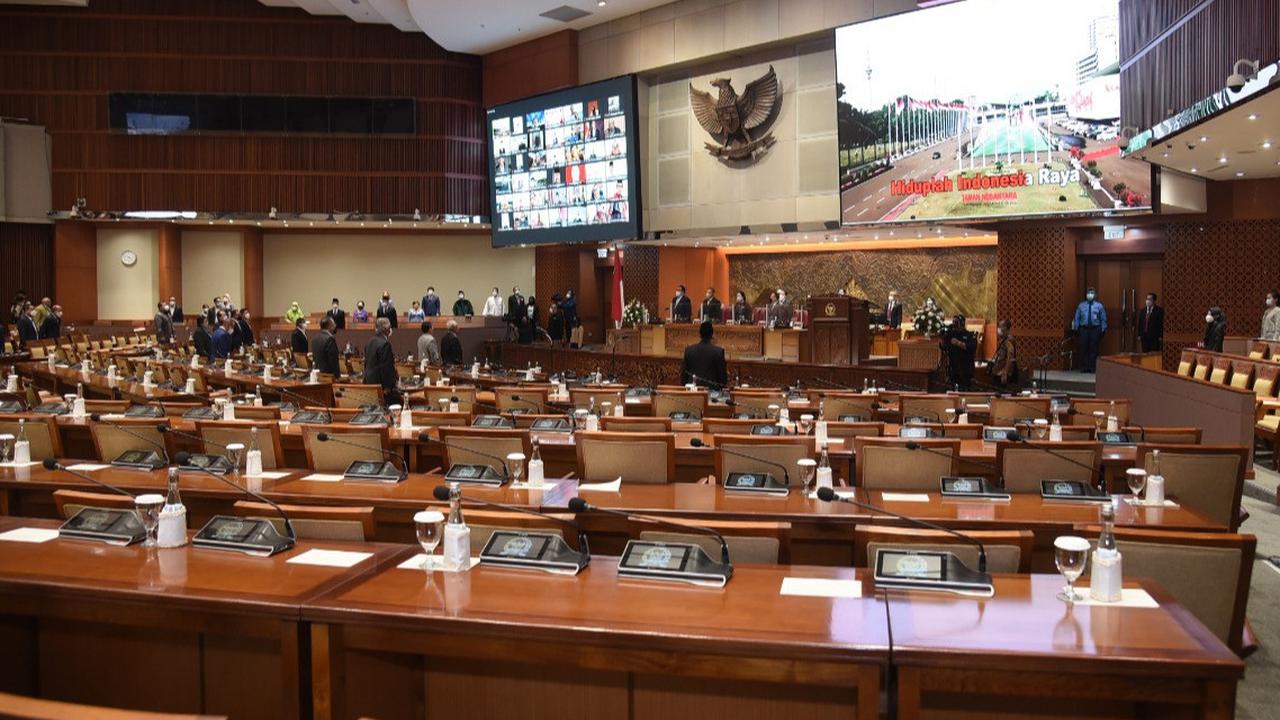 Prabowo-Gibran Mau Bentuk 44 Kementerian Baru, Anggaran DPR Naik Rp7 Miliar per Tahun