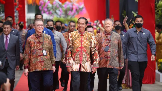 Organisasi Masyarakat Tionghoa menyelenggarakan peringatan Imlek Nasional 2023 dengan tema “Bersyukur, Bangkit dan Maju Bersama”. Imlek Nasional 2023 dihadiri oleh Presiden Joko Widodo. (Dok Sinar Mas)
