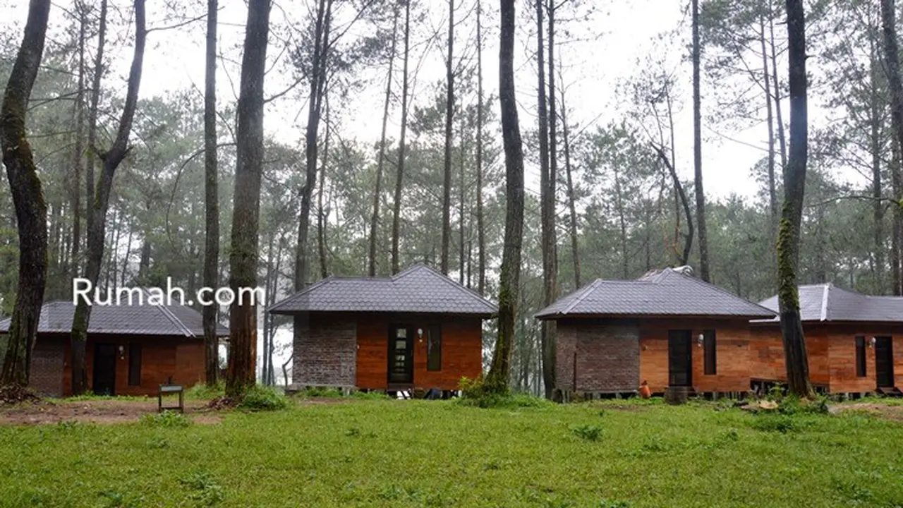Rumah Bergaya Villa di Bandung Memiliki Pemandangan Luas Biasa!