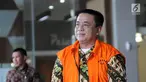 Mantan Sekretaris Dinas Pendidikan Kabupaten Klaten Sudirno usai menjalani pemeriksaan penyidik di Gedung KPK, Jakarta, Jumat (28/6/2019). Sudirno diperiksa KPK sebagai tersangka terkait kasus dugaan jual beli jabatan di lingkungan Pemkab Klaten pada tahun 2016. (merdeka.com/Dwi Narwoko)