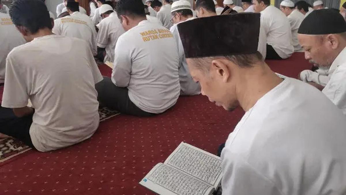 Cara Khatam Al-Qur'an dalam 7 Hari, Ini Rahasia Pembagian Suratnya