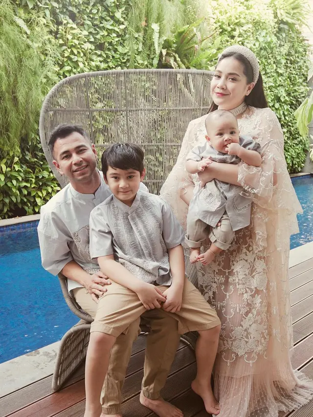 Potret Cantik Nagita Slavina di Antara Para Lelaki Saat Rayakan Lebaran