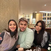 Pertemuan Bunda Corla, Ivan Gunawan dan Maharani Kemala di Jerman (Foto: Instagram @ivan_gunawan)