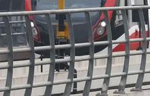 Baru Diresmikan, Pengguna LRT Jabodebek Mengeluh Pintu Kereta Tidak Bisa Dibuka hingga AC Mati