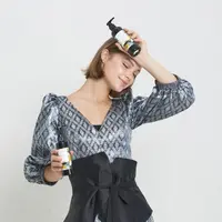 Rawat rambut dengan produk ramah lingkungan untuk hasil yang baik bagi tubuh dan alam.