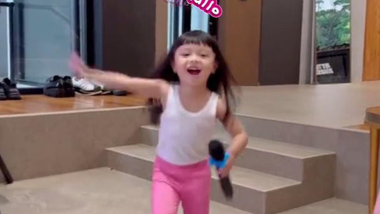Momen Ameena Anak Atta dan Aurel Karaokean Bareng Kris Dayanti, Guru Vokalnya Langsung Diva Indonesia