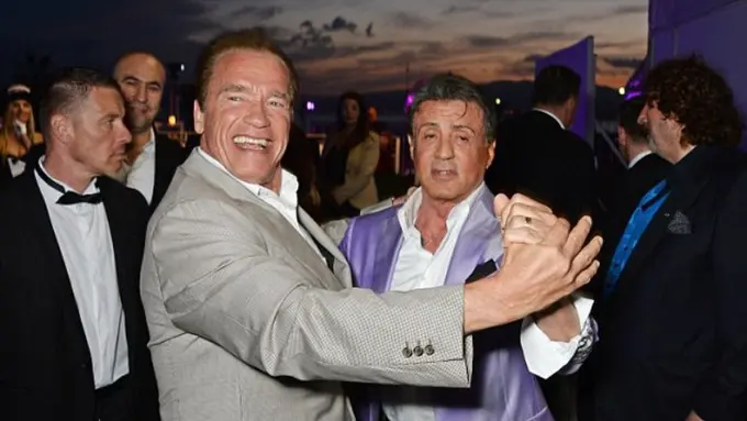[Bintang] Arnold Schwarzenegger-Sylvester Stallone