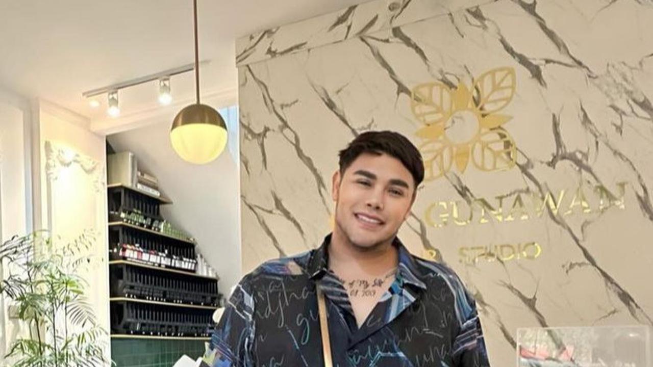 Pamit dari Acara TV dan Berencana Tinggal di Luar Negeri, Ini Sumber Kekayaan Ivan Gunawan