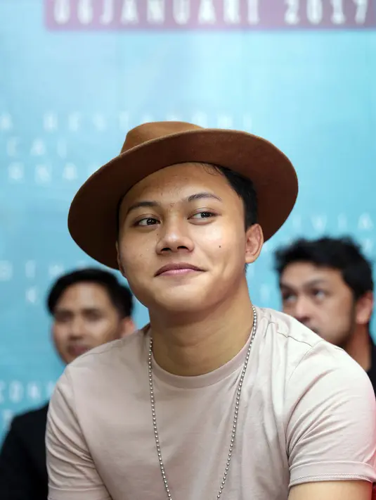 "Ini album pertama untuk semua talent, saat dikasih tahu mau dibuat abum, enggak sangka, bangga, apalagi lagu ciptaan lkki sendiri, saat dilihat talentnya luar biasa, isinya kece semua," kata anak komedian Sule tersebut. (Deki Prayoga/Bintang.com)