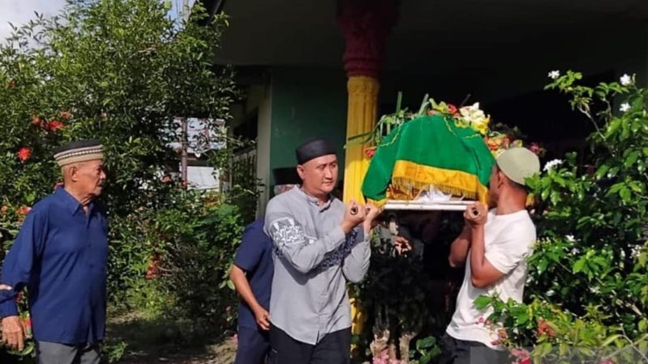 Ibu Muslimah Laskar Pelangi Meninggal Dunia, Sang Pendidik Inspiratif Tutup Usia