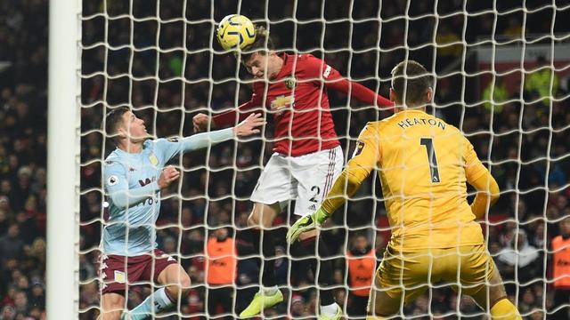 Manchester United v Aston Villa