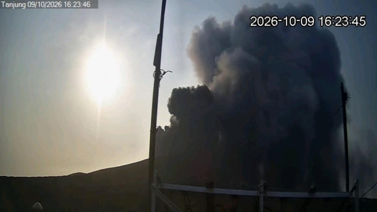 Anak Krakatau Erupsi Lagi, Petugas Paparkan Kondisinya