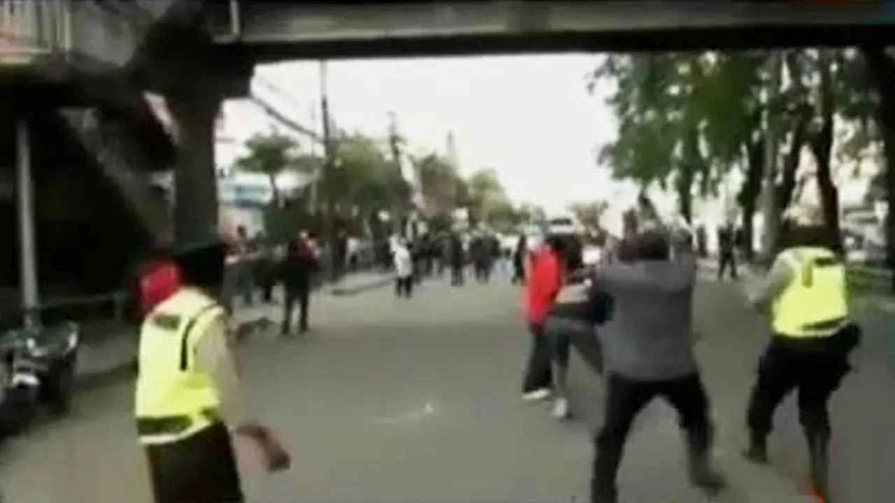 Demo Anti AHok