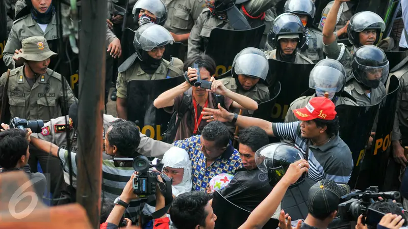 20160411-Penertiban Pasar Ikan-Jakarta