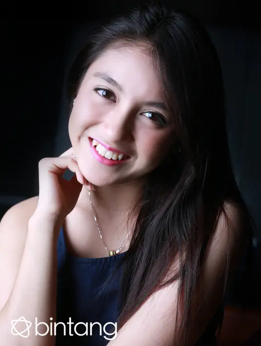 Eksklusif Nabilah JKT 48 (Fotografer: Febio Hernanto, Digital Imaging: Denti Ebtaviani/Bintang.com)