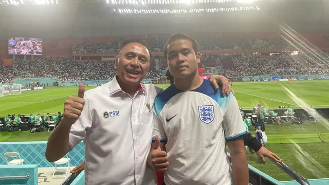 Ketua PSSI, Mochamad Iriawan nonton Timnas Inggris melawan Timnas Iran di Piala Dunia 2022.