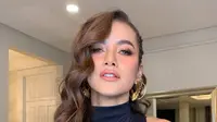 Olla Ramlan Tanggapi Pro Kontra Aksi Panggungnya Sebagai Live Performer Bareng DJ