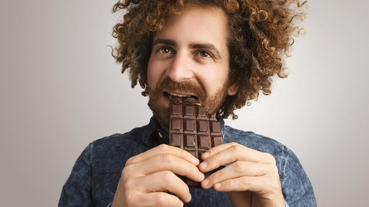 Dampak Kebanyakan Makan Cokelat, Bisa Sebabkan Masalah Dehidrasi hingga Migrain