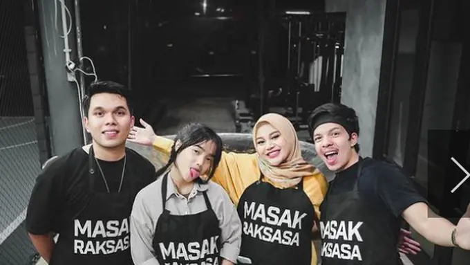 Keberadaan Fuji di ultah Atta Halilintar dipertanyakan netizen