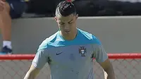 Model rambut terbaru Cristiano Ronaldo (dailymail)