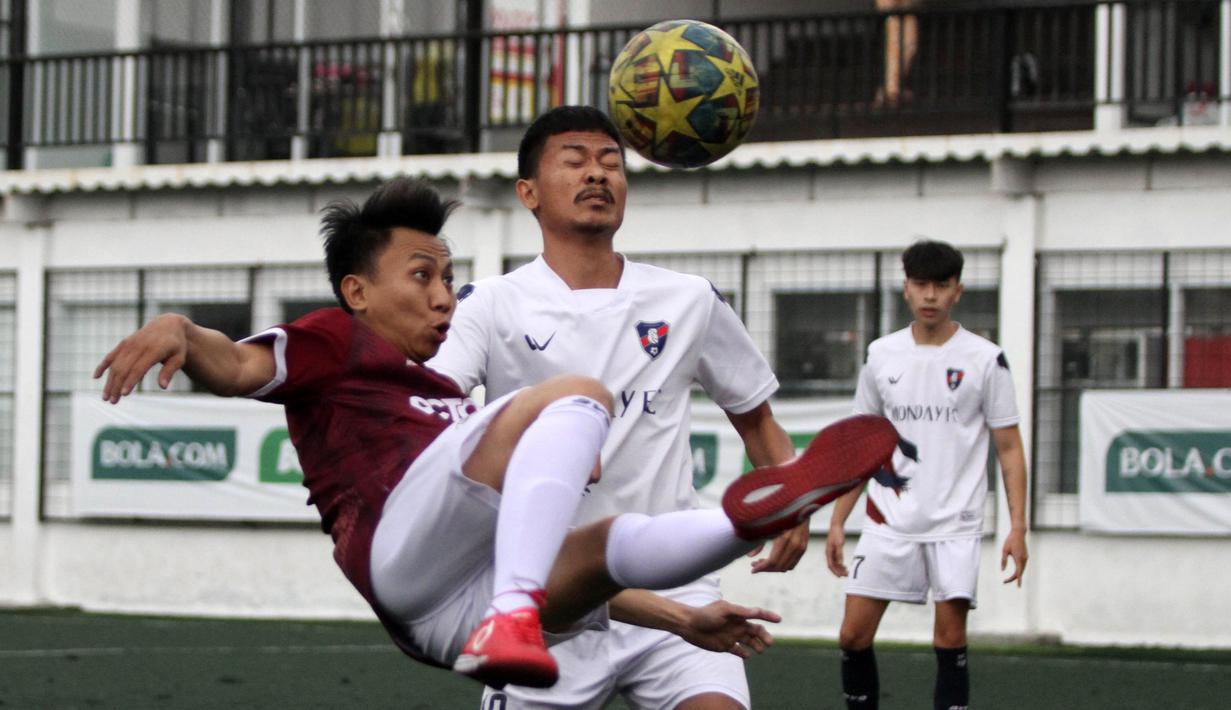 <p>Pada posisi ketiga dan keempat ditempati oleh Koala FC dan Vilmut FC. Sayangnya, Koala FC gagal memastikan diri menjadi peringkat tiga terbaik karena menelan dua kekalahan telak dari Monday FC dan Bina Karya FC. (Dok. Bola Sunday League)</p>