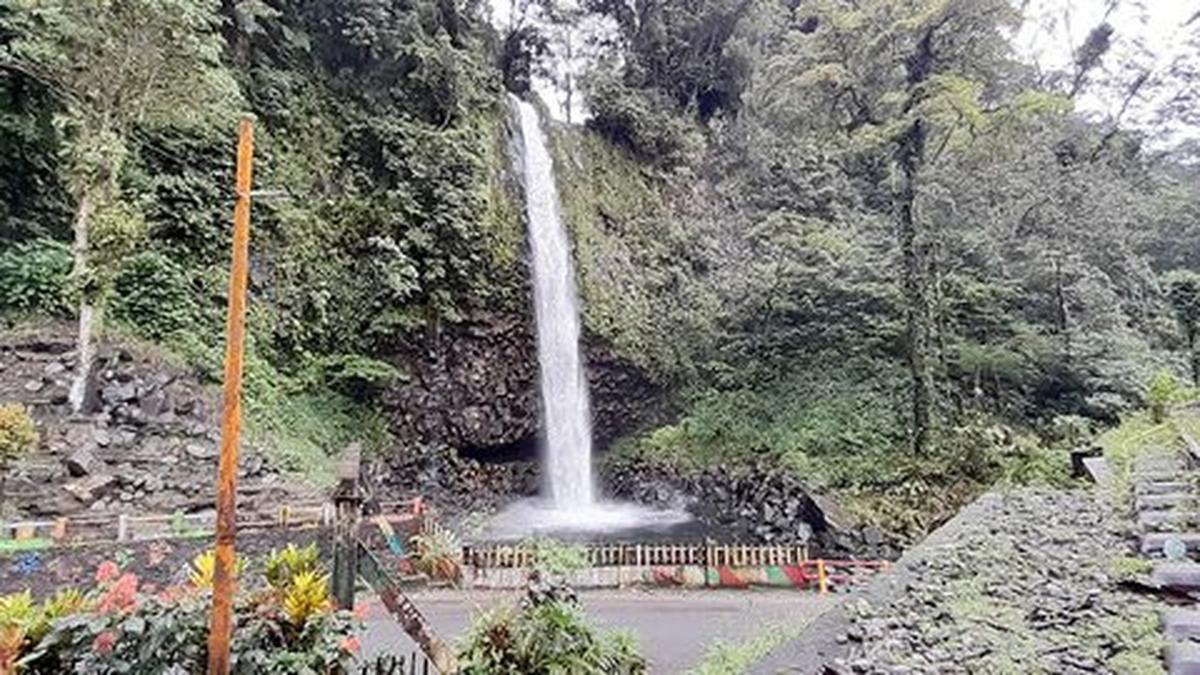 Pesona Lembah Anai Sebelum Diterjang Longsor dan Banjir Sumatera