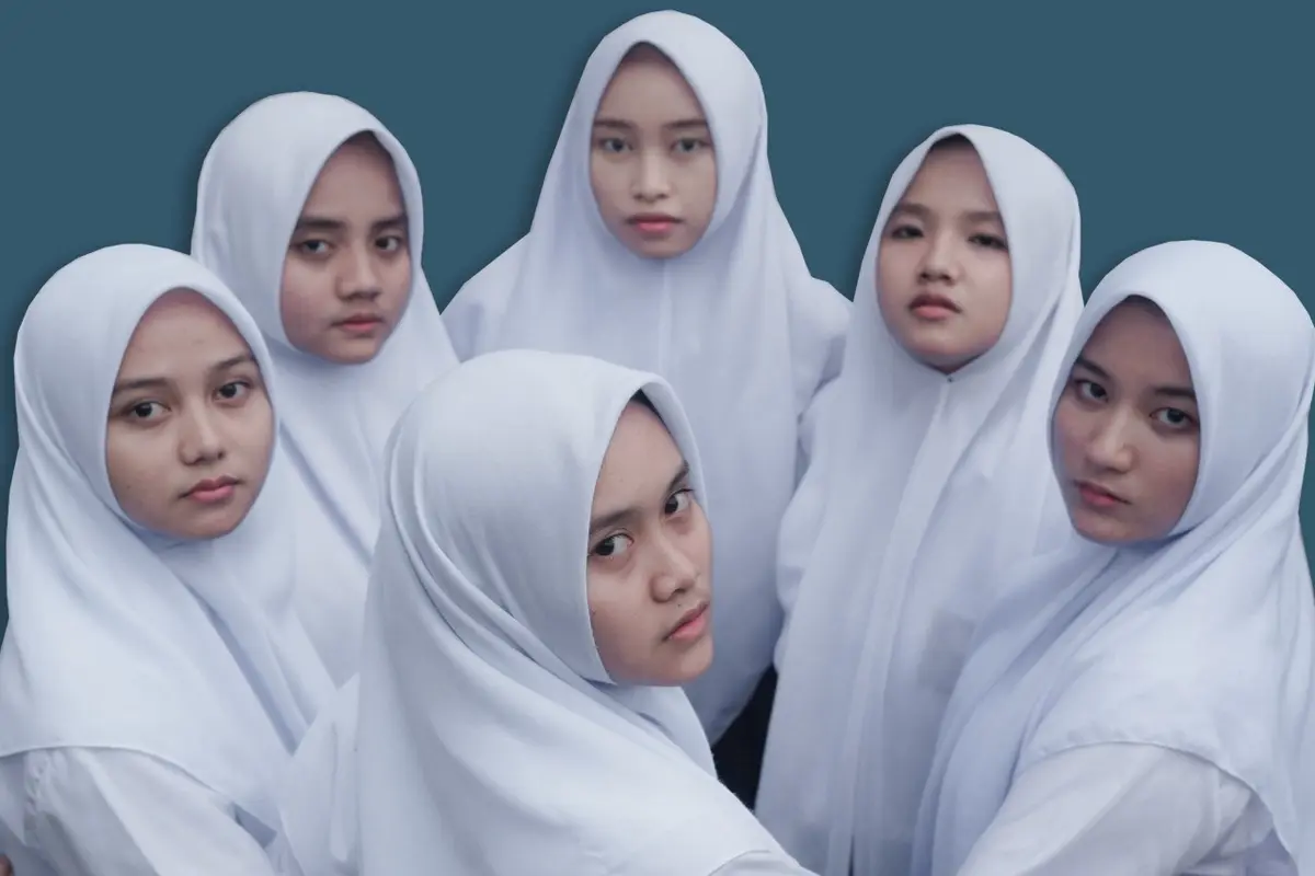 Putih Abu-Abu