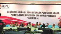 Komisi Pemilihan Umum menggelar rapat pleno rekapitulasi hasil penghitungan suara nasional Pilres 2014. (Liputan6.com/Faizal Fanani)