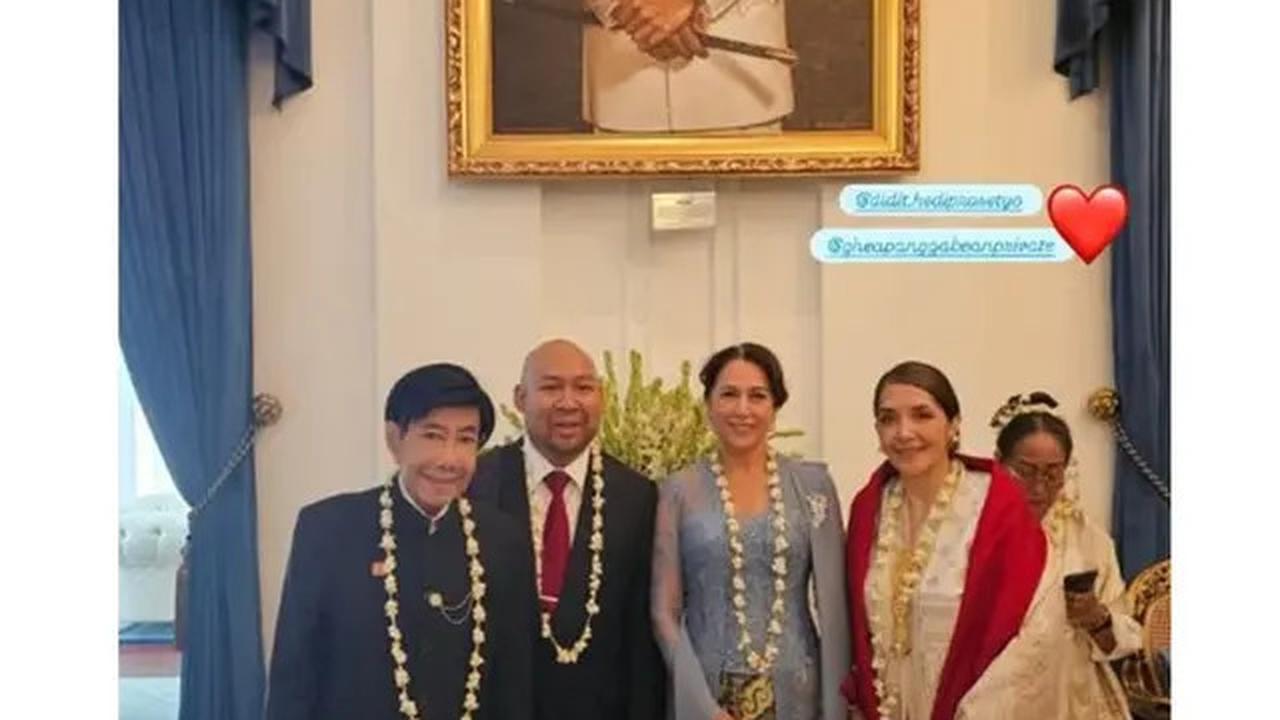 6 Potret Kartika Sari Dewi Soekarno Berkebaya Biru Hadiri HUT RI di Istana Merdeka